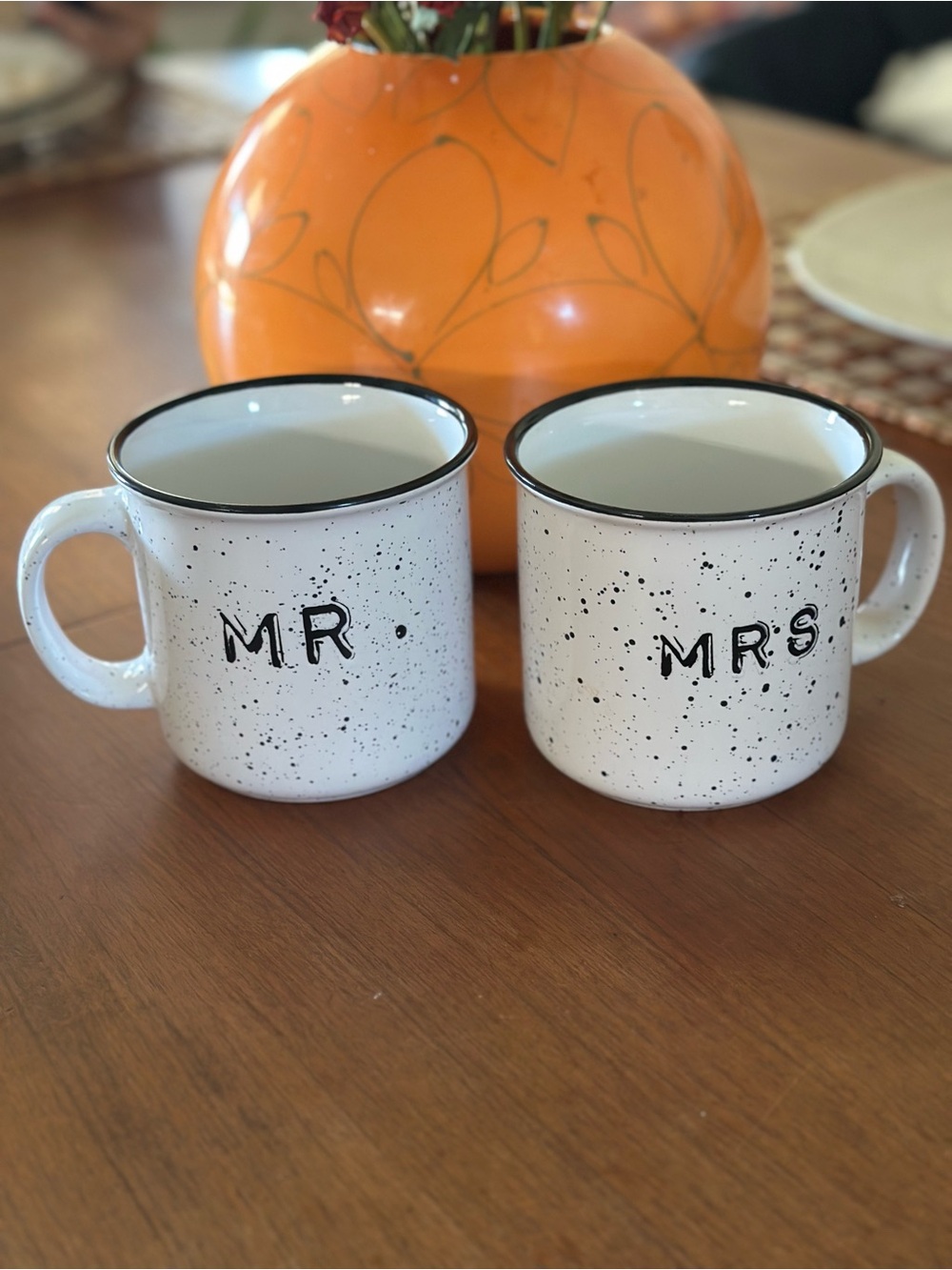 MR. & MRS. White Speckled Ceramic Mug Set with Black Rim